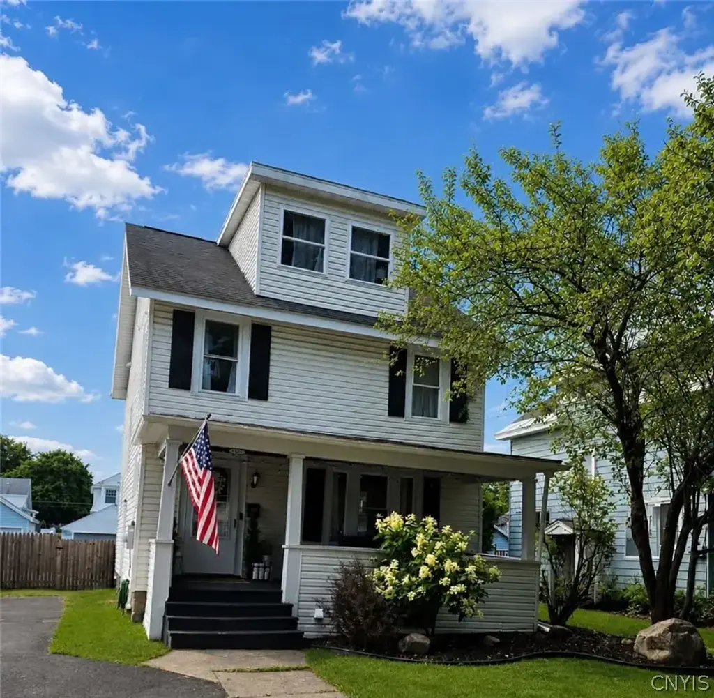 1303 Schuyler Street, Rome