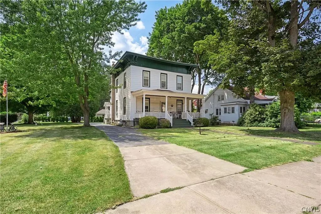 530 Broad Street, Oneida