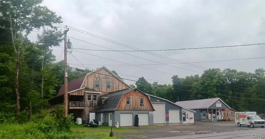 4880 & 4878 State Highway 3, Clifton