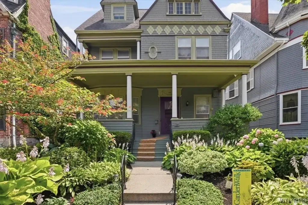 36 Hodge Avenue, Buffalo