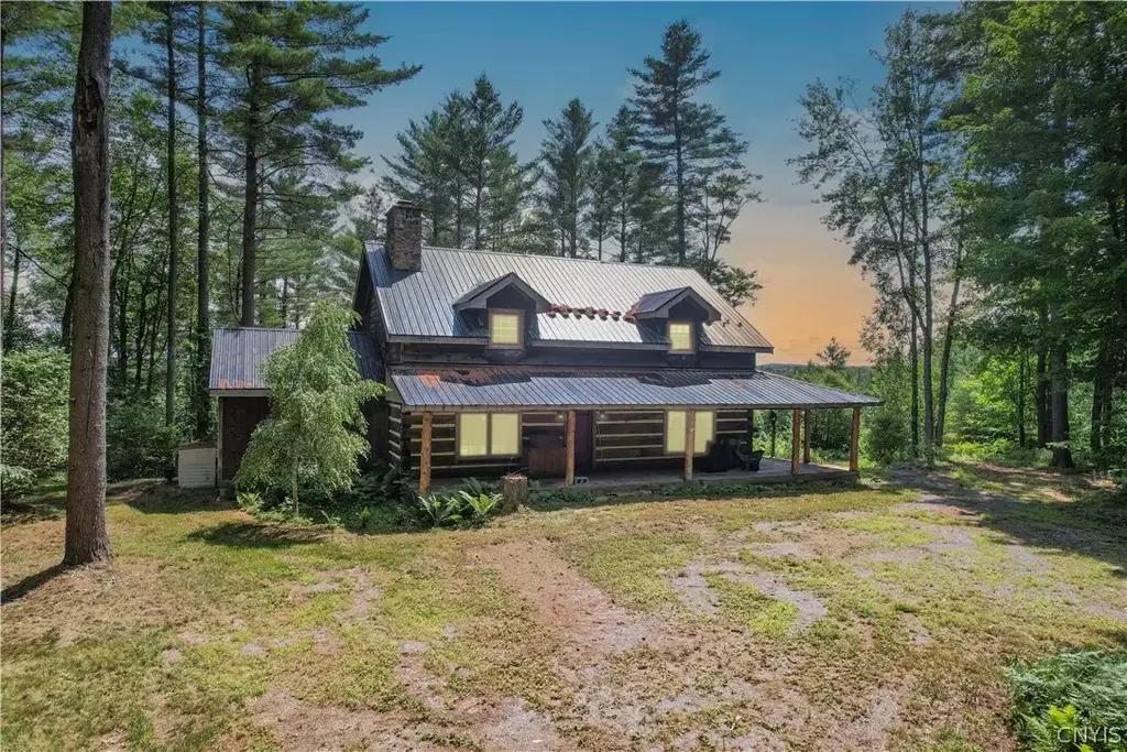 910 River Rd, Boonville