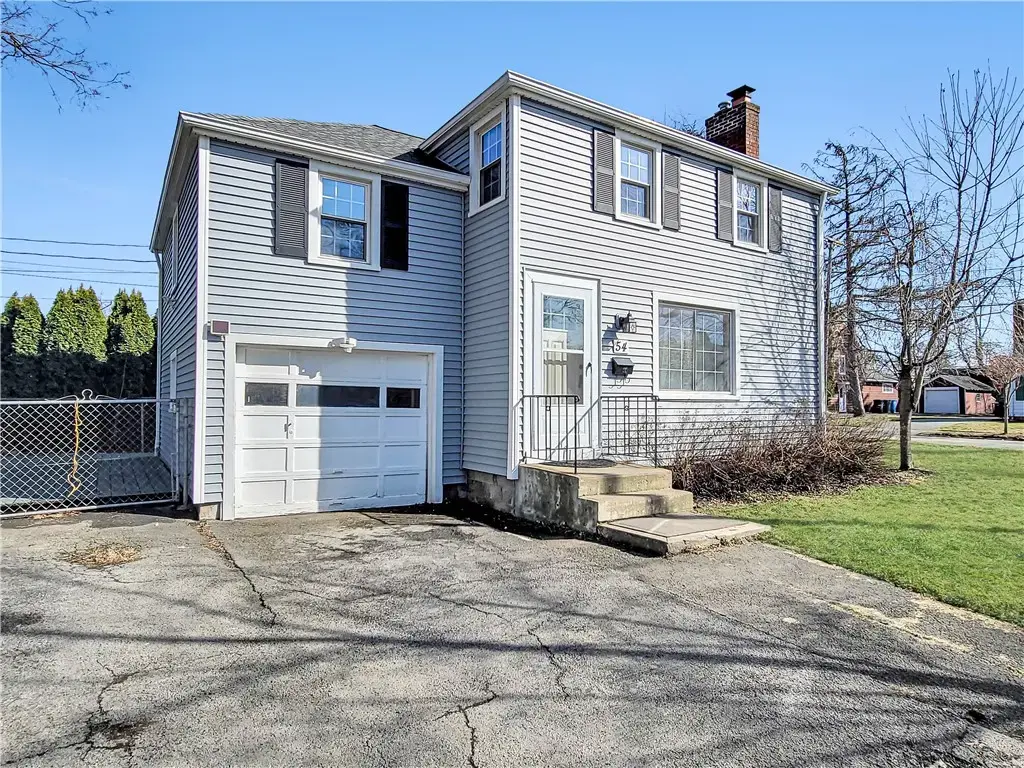 54 Westmoreland Drive, Rochester