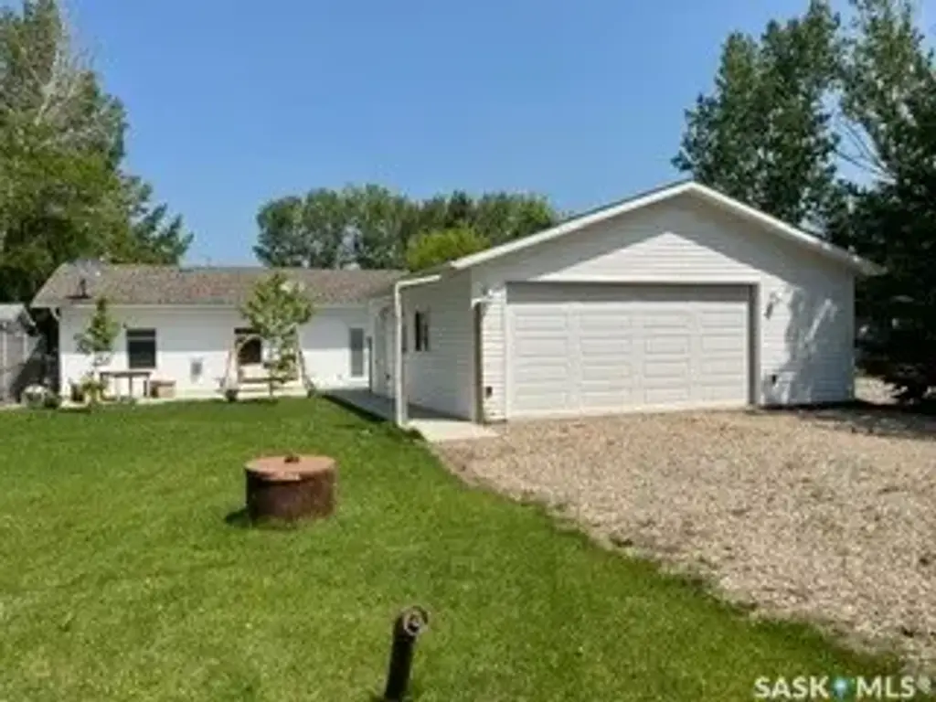 139 Lakeview Drive, Island View