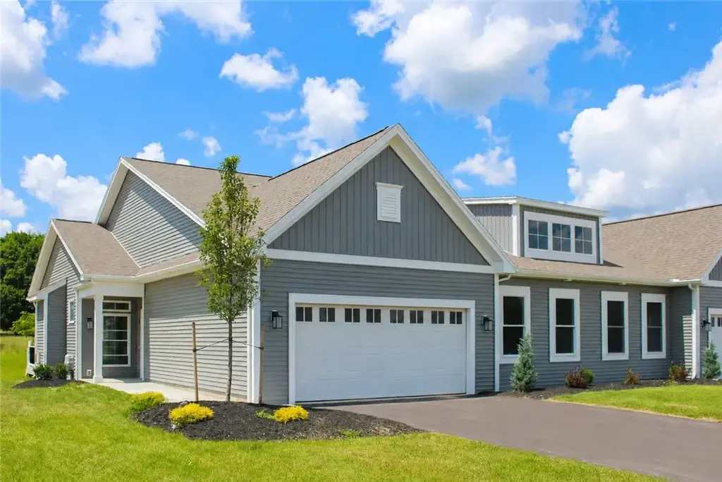 61 Chase Meadow Trail Lot 42, Mendon