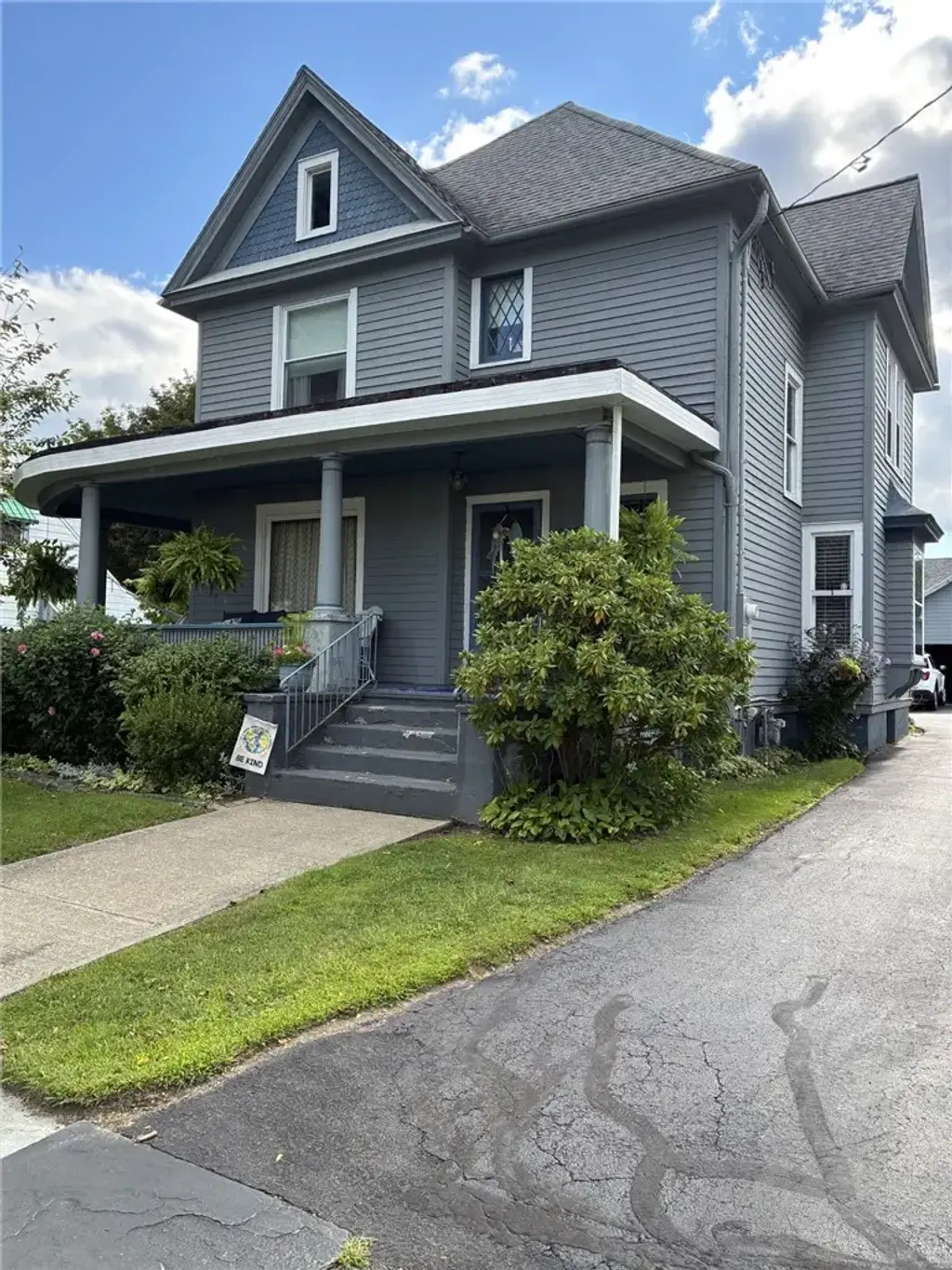 959 Davis Street, Elmira City