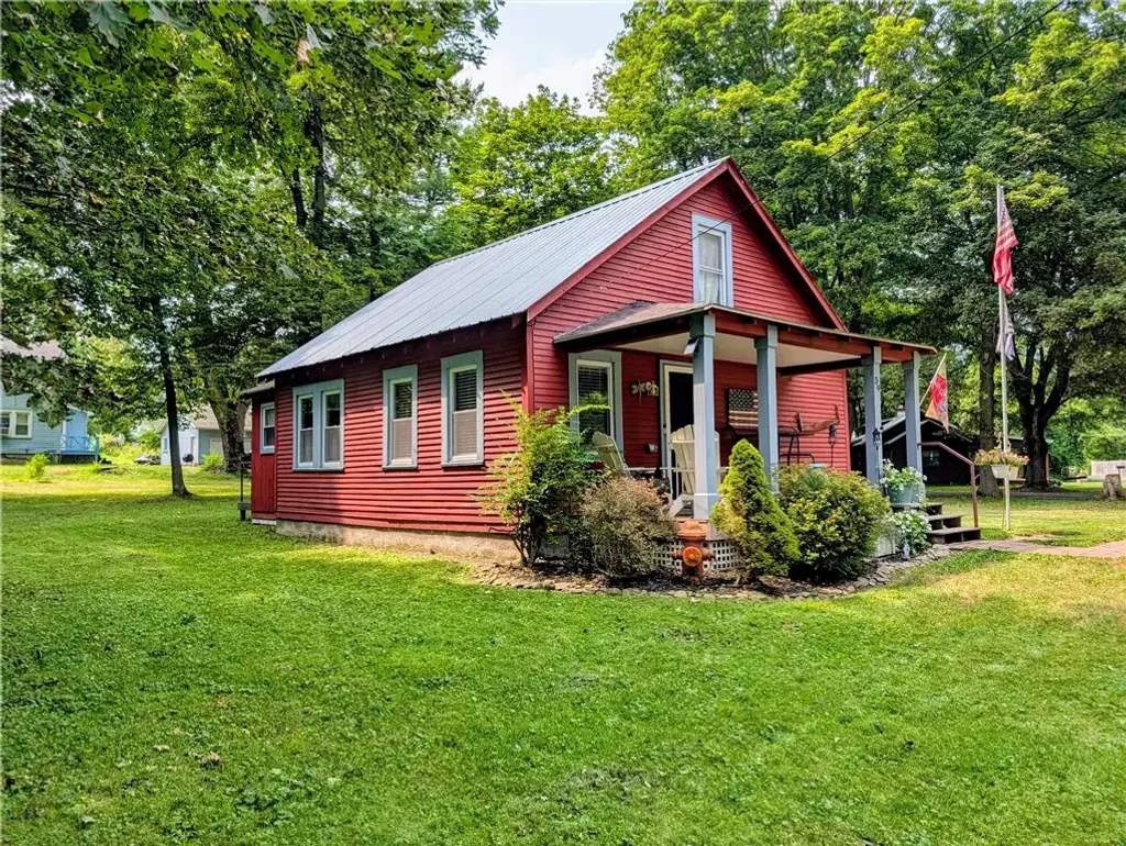 39 Golden Glow Drive, Big Flats