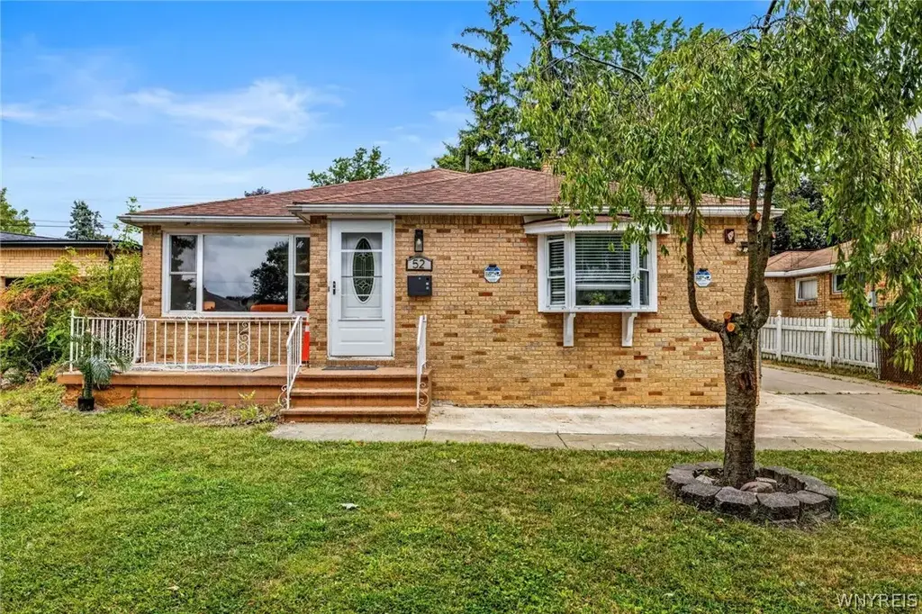 52 Victoria Boulevard, Cheektowaga