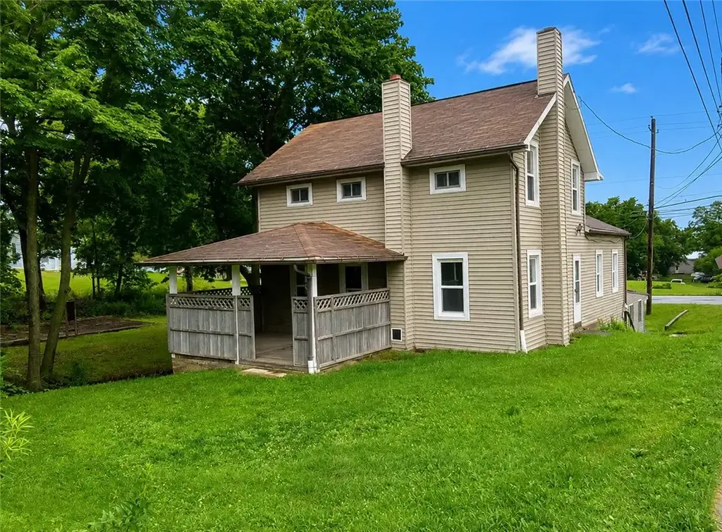 1625 County Road 15, Catharine