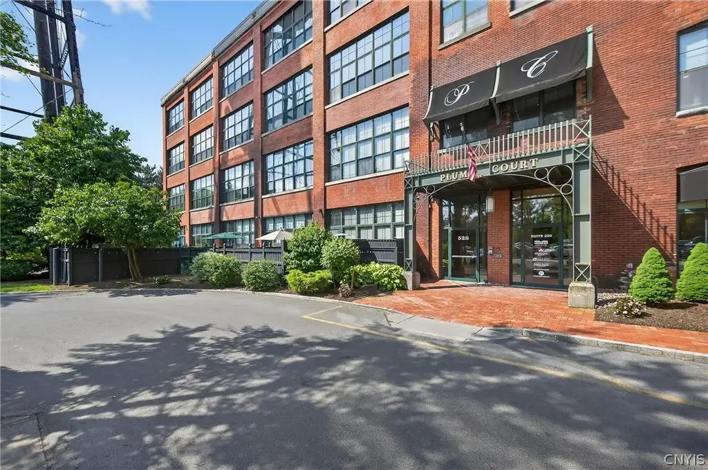 526 Plum Street # 402, Syracuse