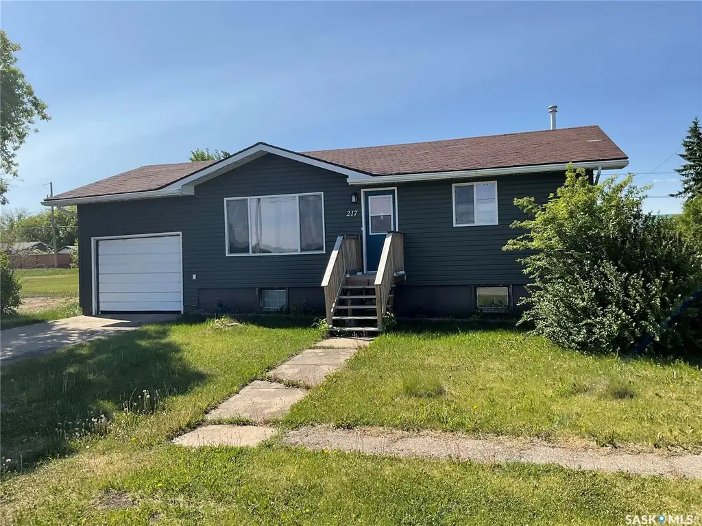 217 3rd Street N, Wakaw