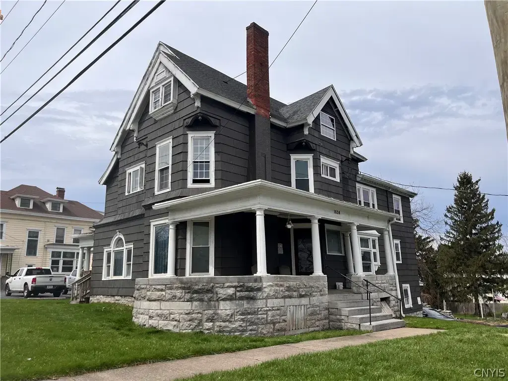 1624 W Genesee Street, Syracuse