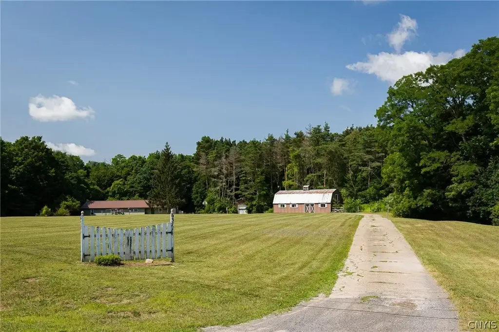 6371 Us Route 11, Sandy Creek