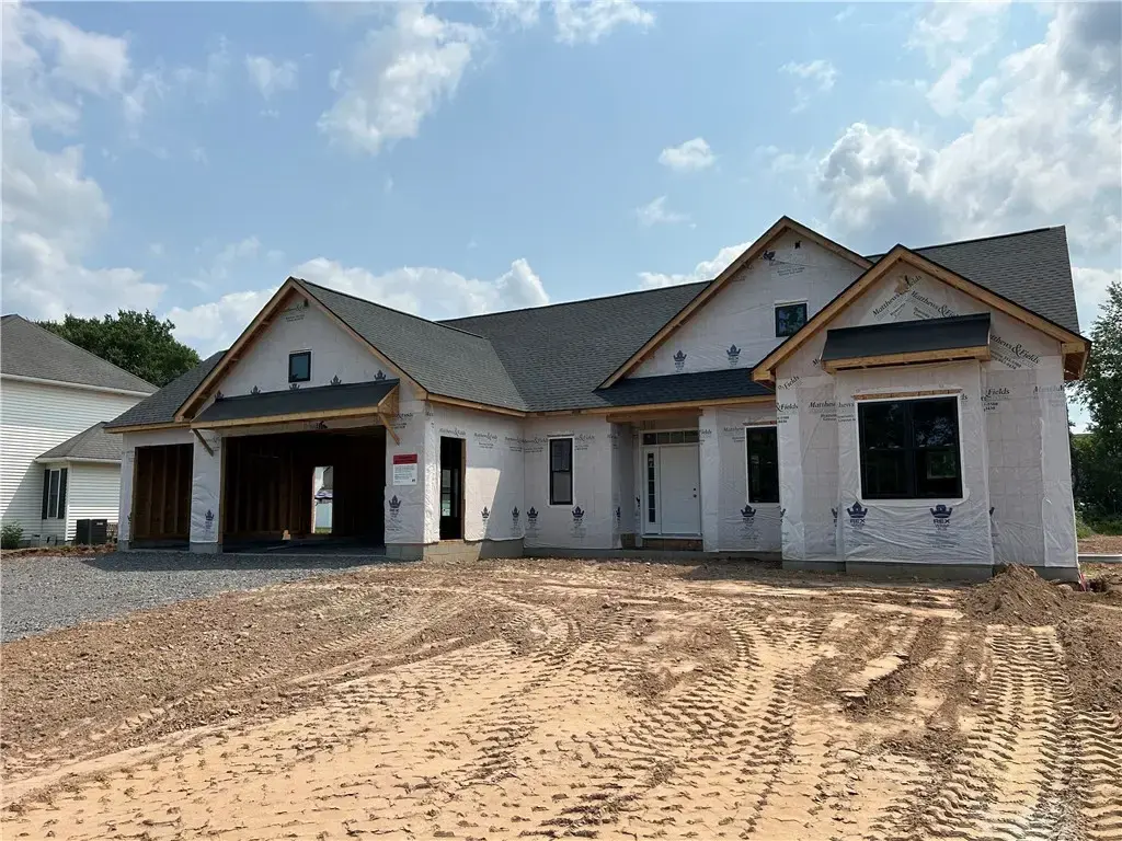 337 Rumford Road, Greece