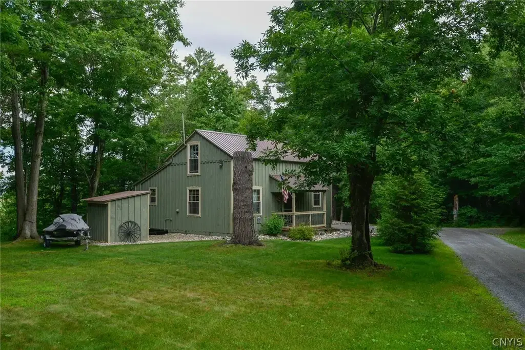 41713 Clear Lake Road, Alexandria