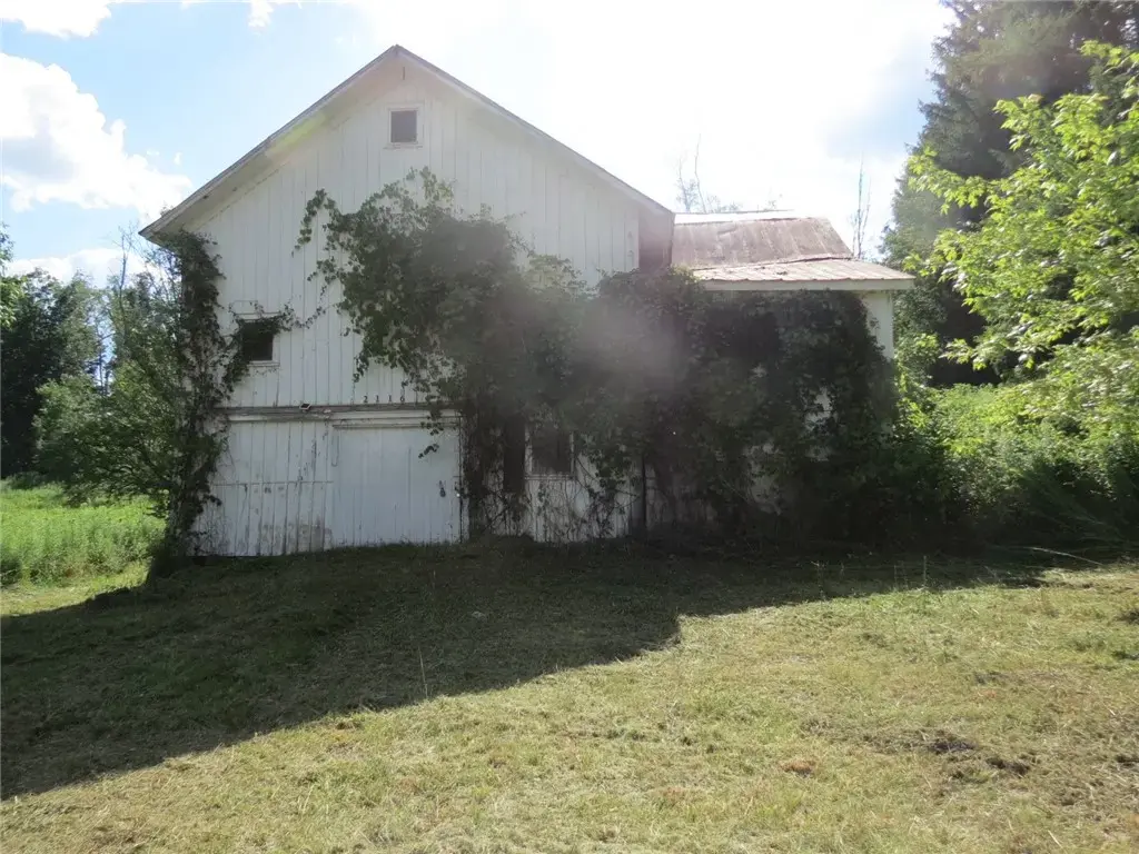 2116 County Road 3, Oxford