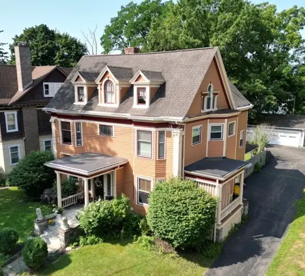 407 Euclid Avenue, Elmira City