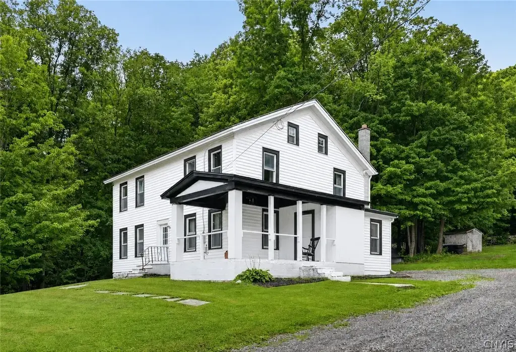 3387 Apulia Road, Lafayette