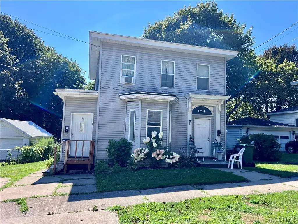 174 Syracuse Avenue # 3, Oswego