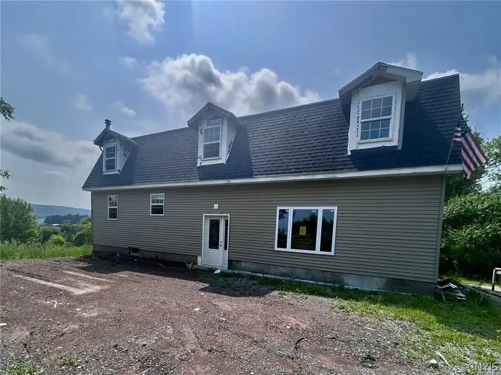 5804 West Road, Stockbridge