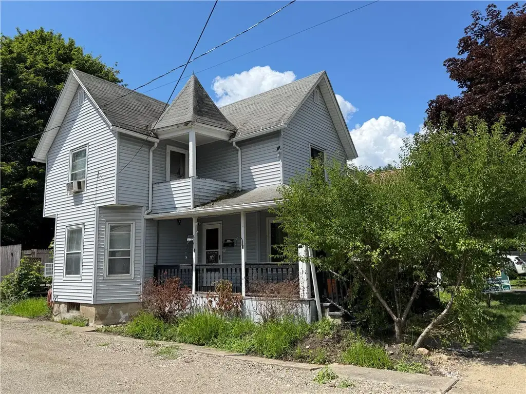 138 W William Street, Corning City