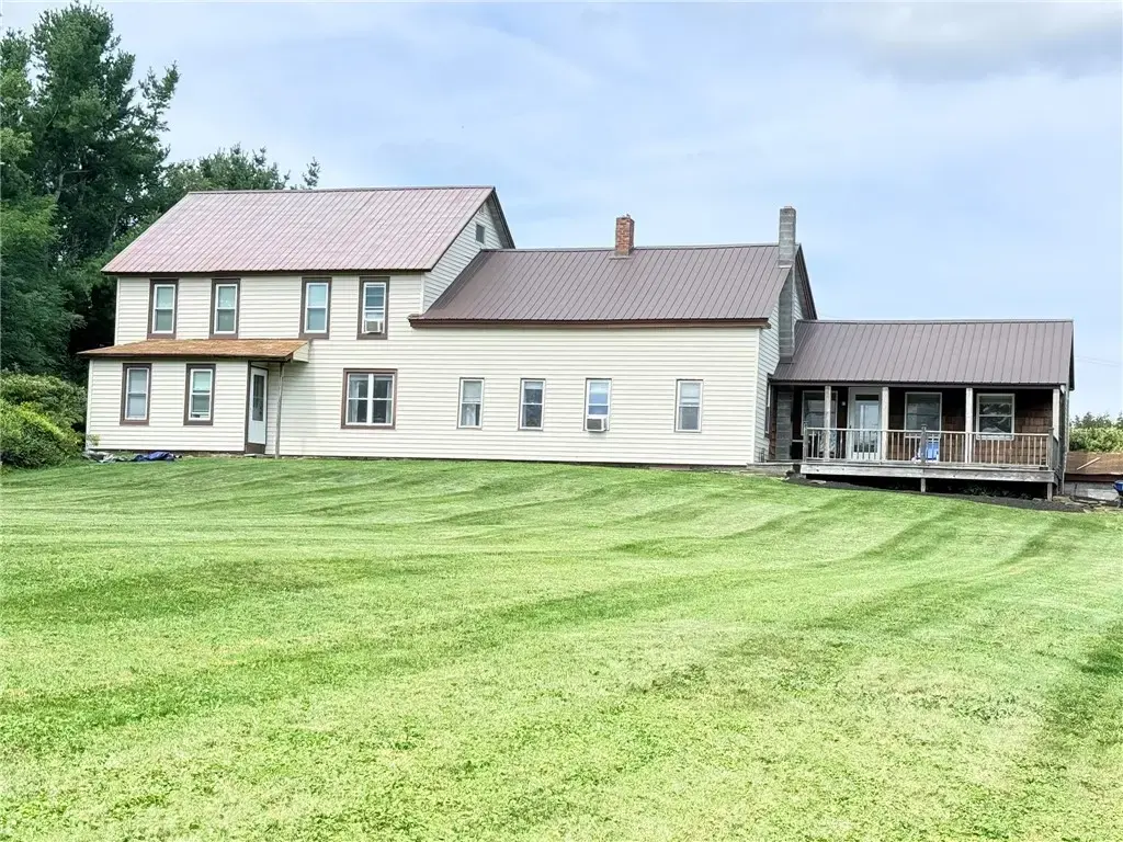283 N Pond Road, Guilford