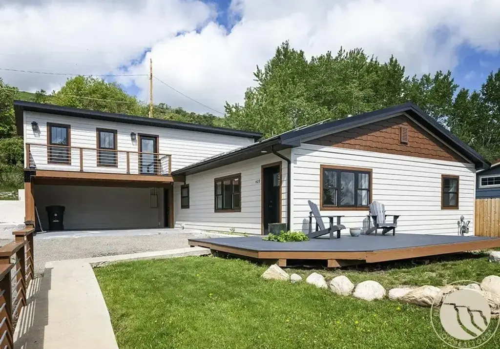409 N Word Avenue, Red Lodge
