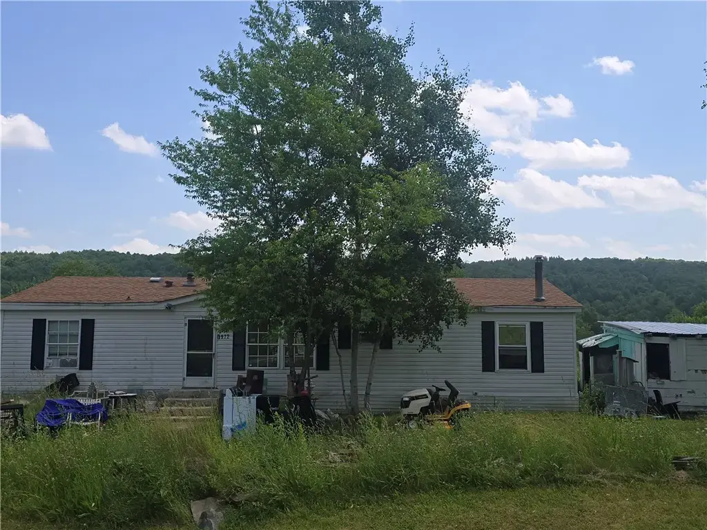 972 State Highway 23, Pitcher