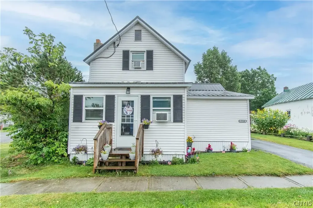27520 Church Street, Lyme