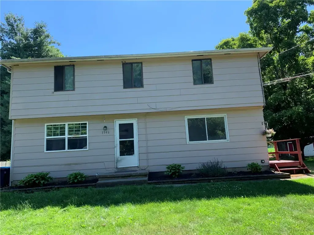 1144 County Road 8, Farmington
