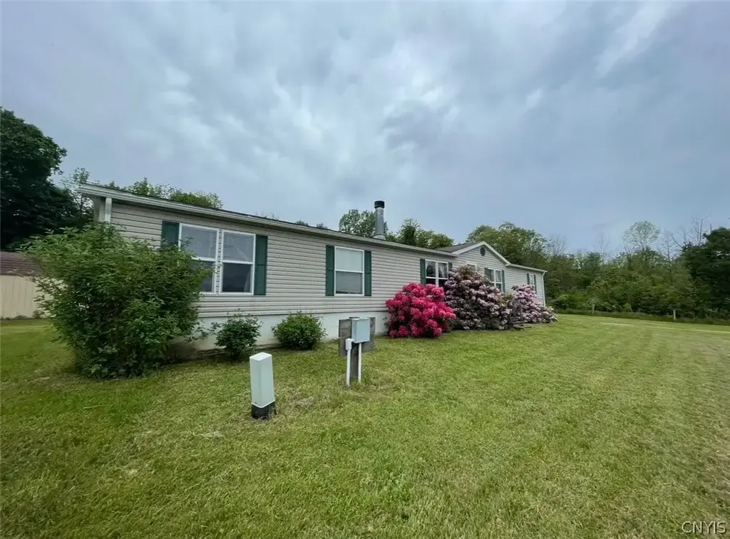 5 Clear Springs Drive, New Haven