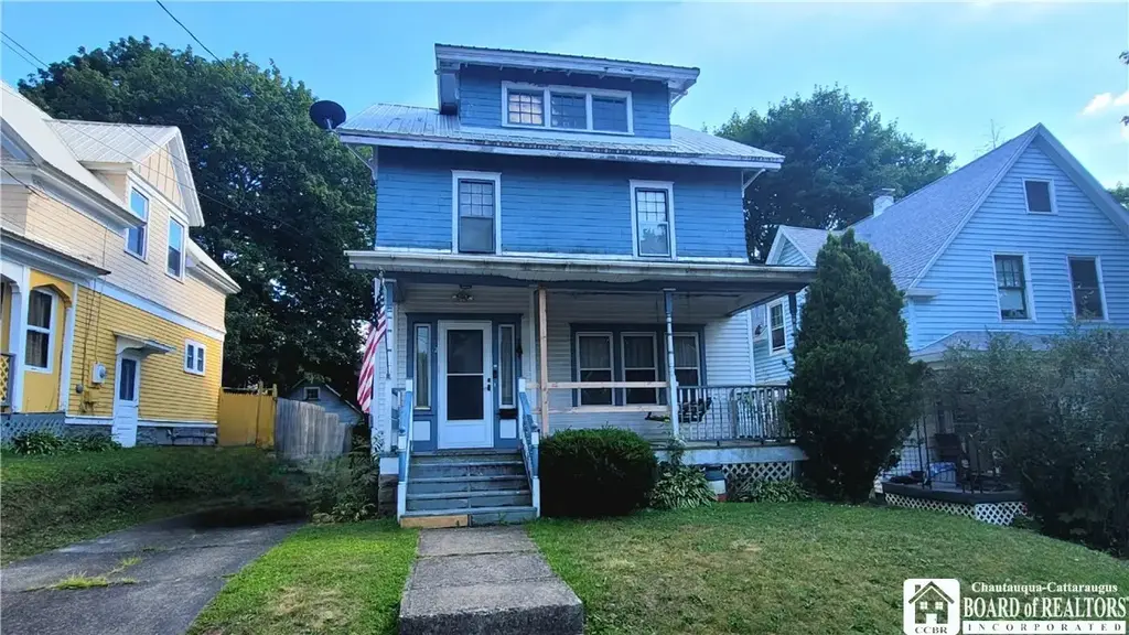 12 E 15th Street, Jamestown