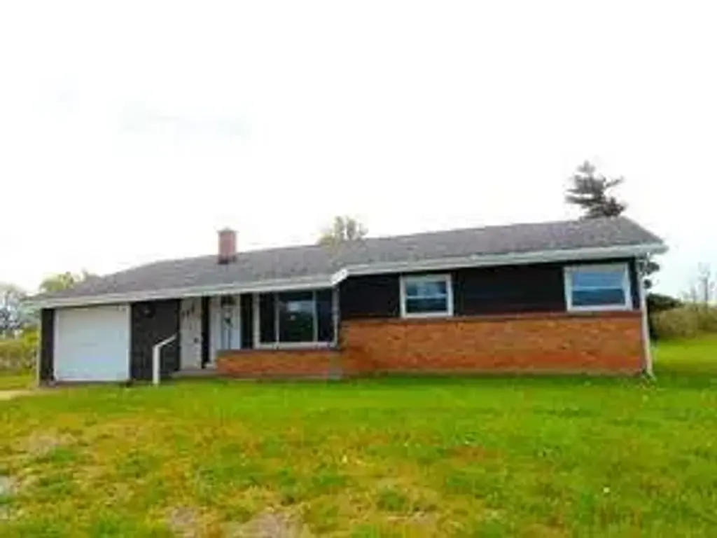 2394 Bedell Road, Grand Island