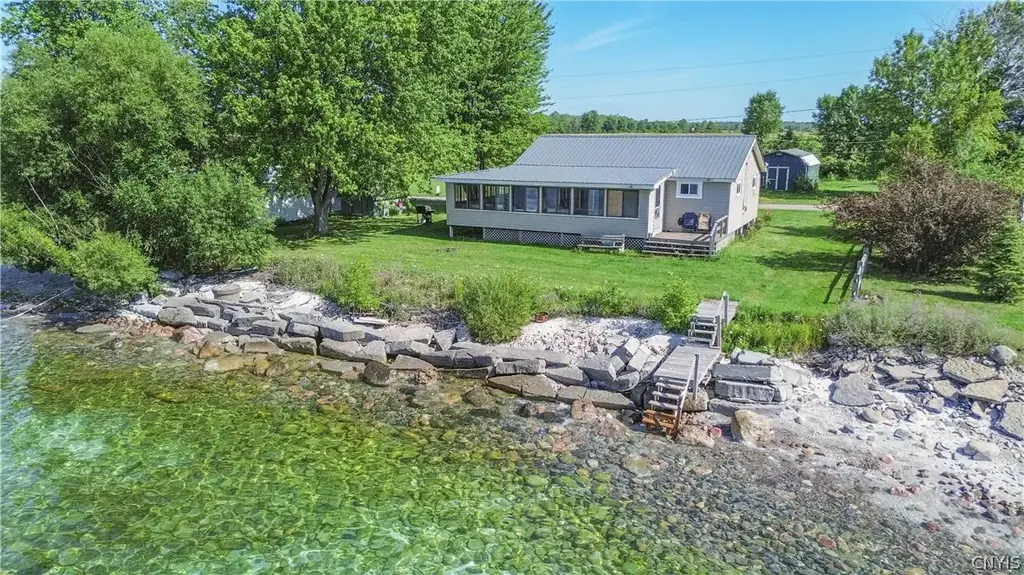 3596 Flanders Road, Lyme