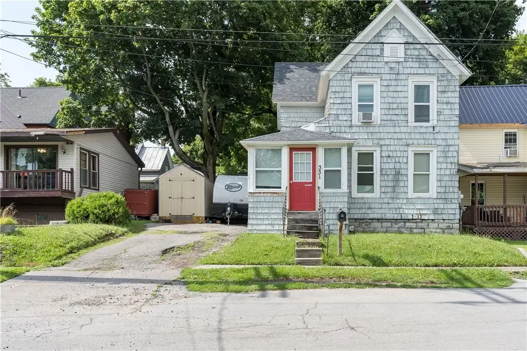 331 Moulton Street, Watertown City