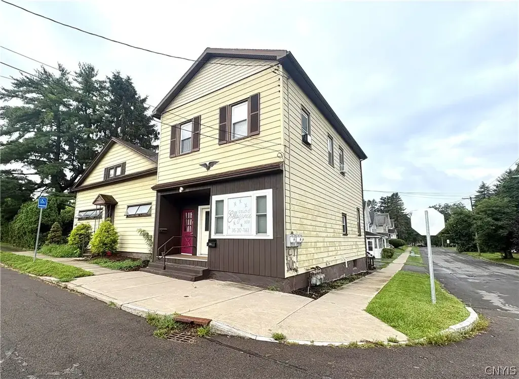 159 Washington Street, Auburn