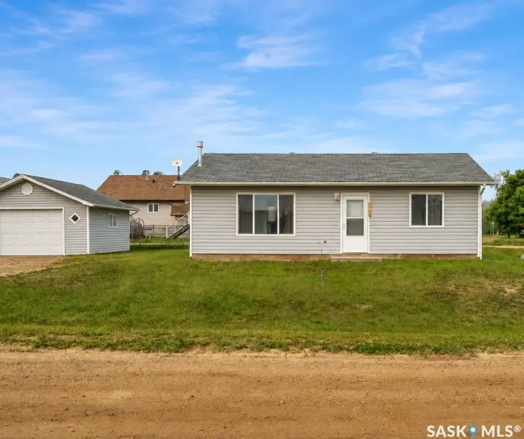 157 4th Street W, Pierceland