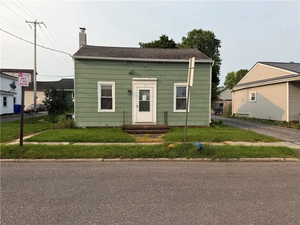 31 Clinton Street, Clarkson