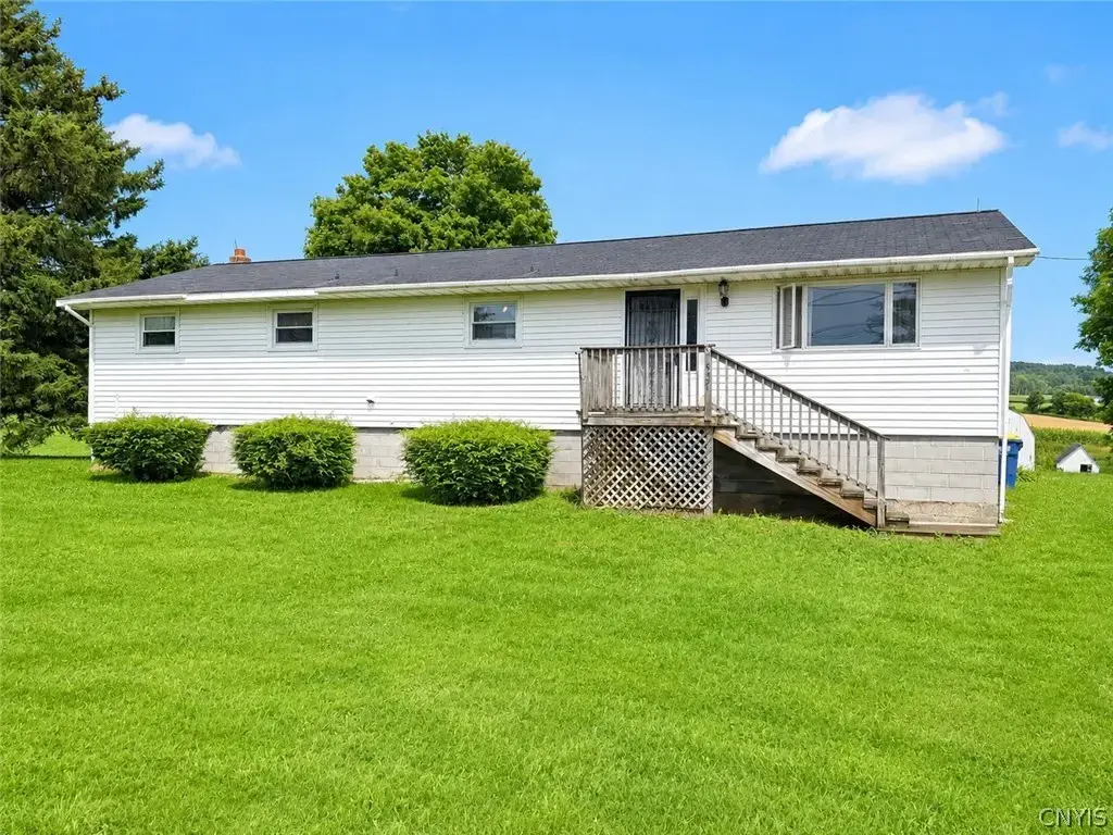 6421 Route-80 W, Fabius