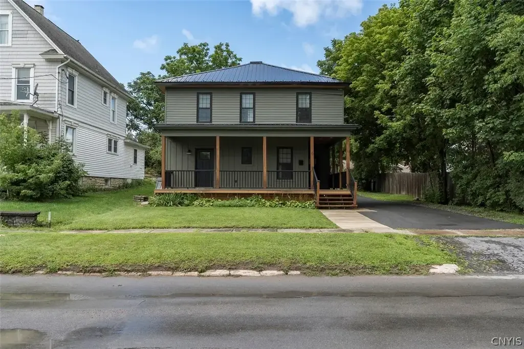 6 Washington Street, Alexandria