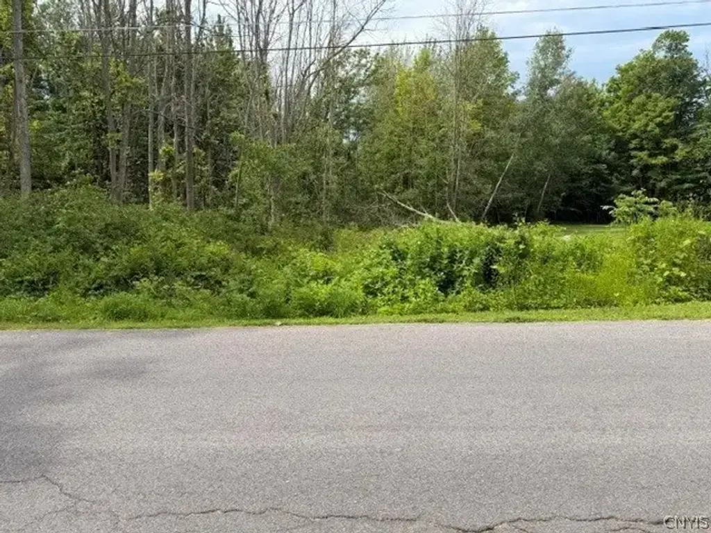 Mccracken Drive, Oswego