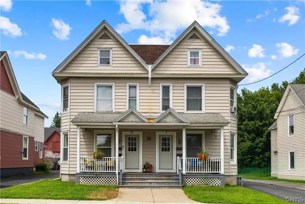 11-13 Dennison Avenue # 11, Whitestown