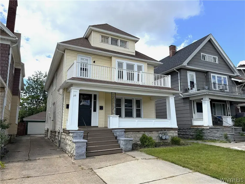 110 Commonwealth Avenue, Buffalo