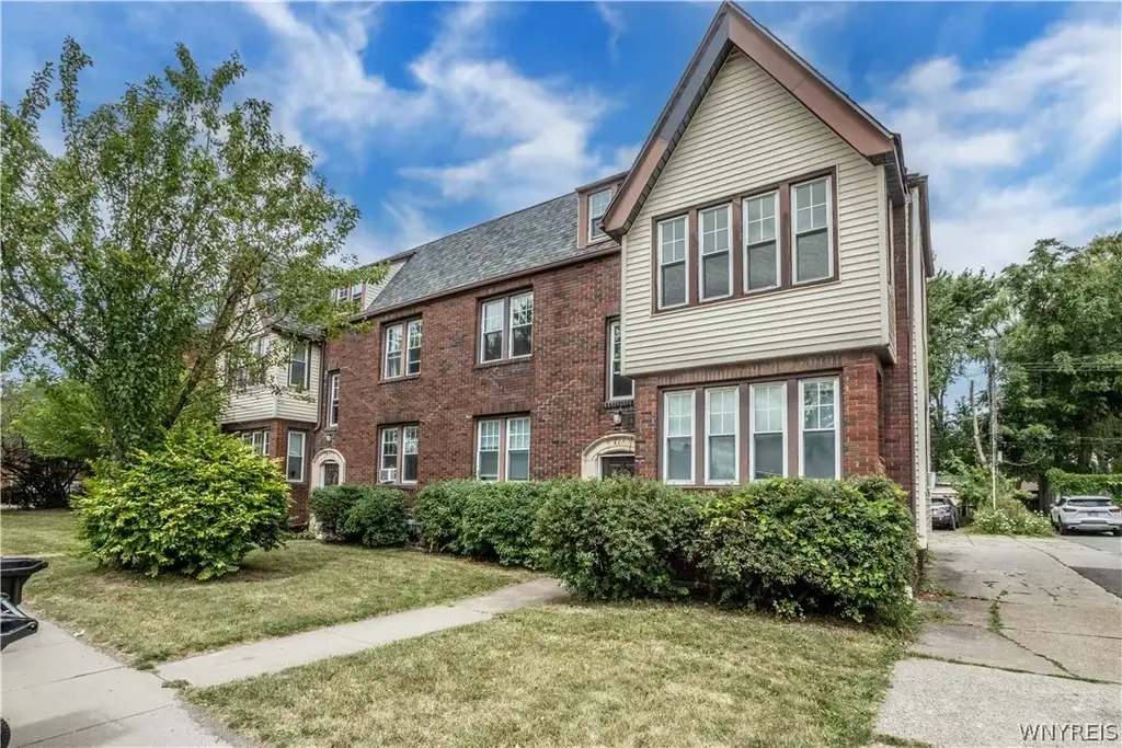 631 Kenmore Avenue, Tonawanda