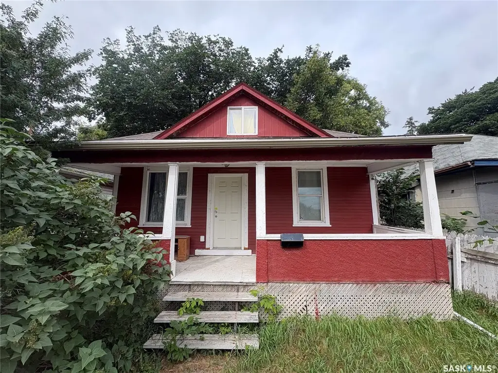 1125 Idylwyld Drive N, Saskatoon