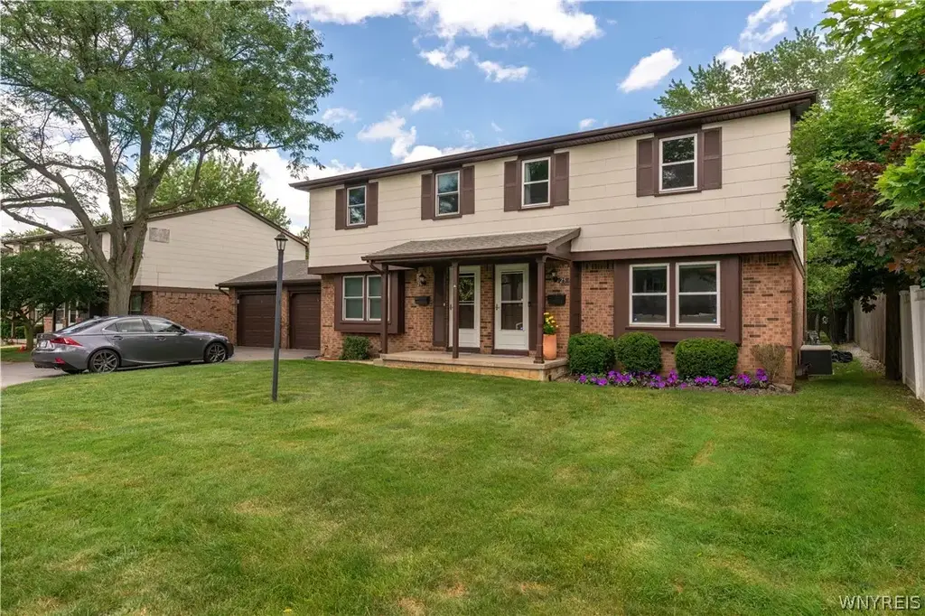 25 Villa Park, Cheektowaga