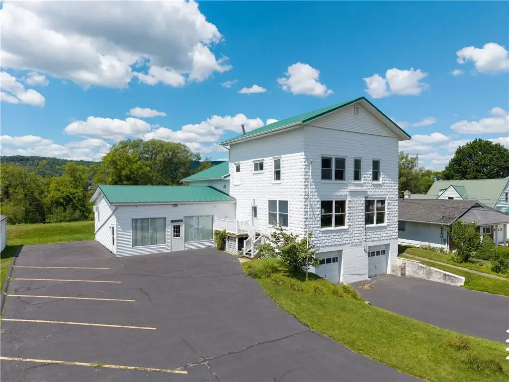 340 Cleveland Avenue, Hornellsville