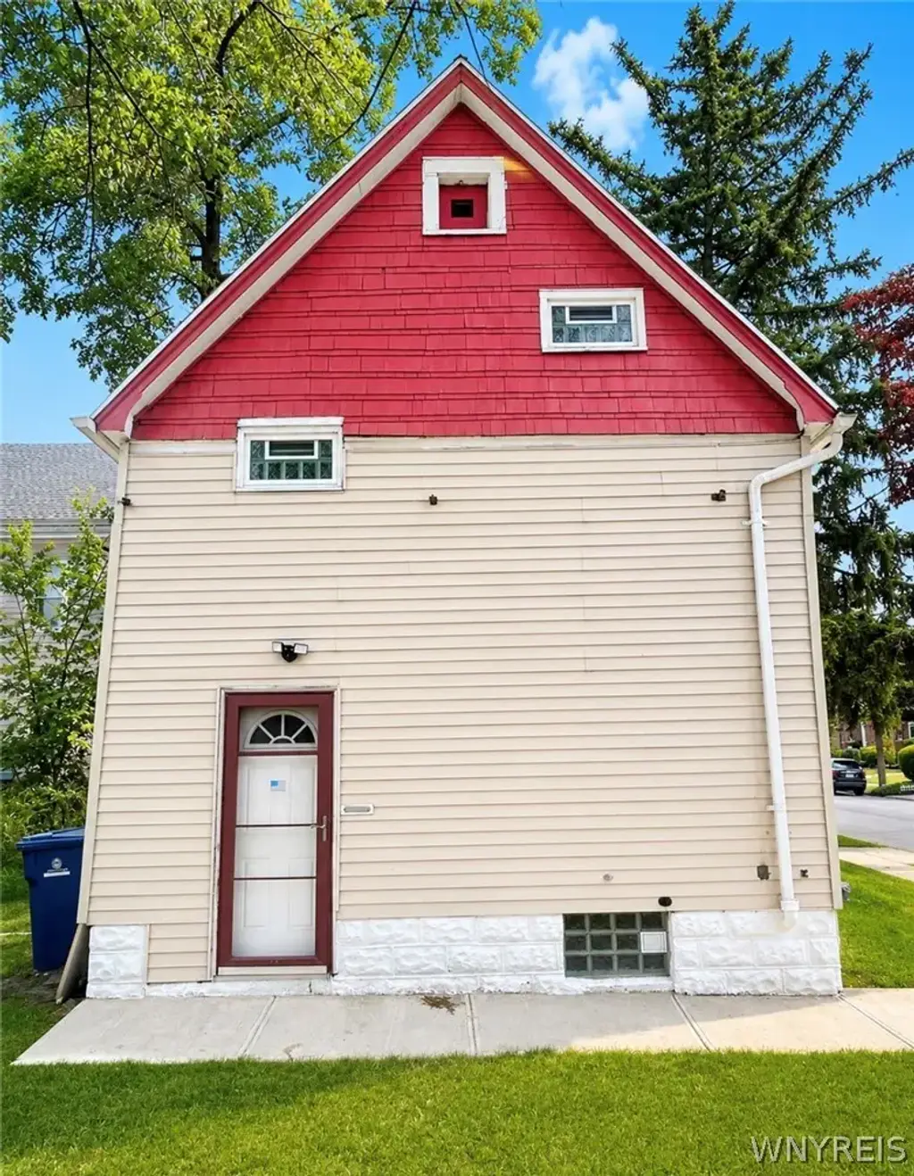 173 Hedley Place, Buffalo