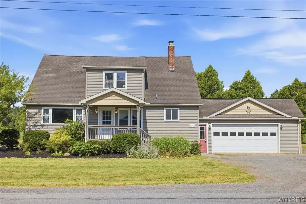 8388 Slusser Road, Pembroke