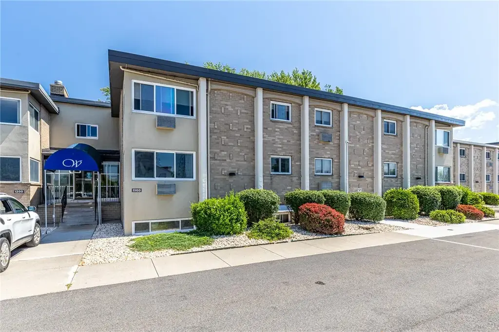 1107 Westage At The, Irondequoit
