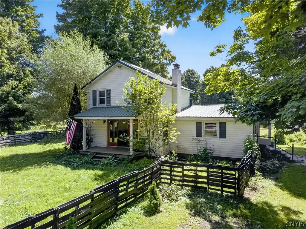 125 Crandall Road, Hannibal